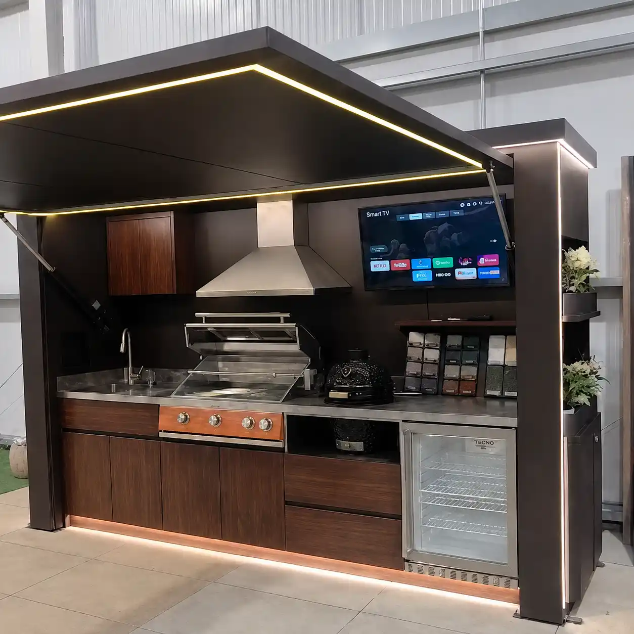 Luxury BBQ Pod Poole Dorset Luxury BBQ Pod with gas BBQ, Kamado, TV and drinks fridge in Poole Dorset